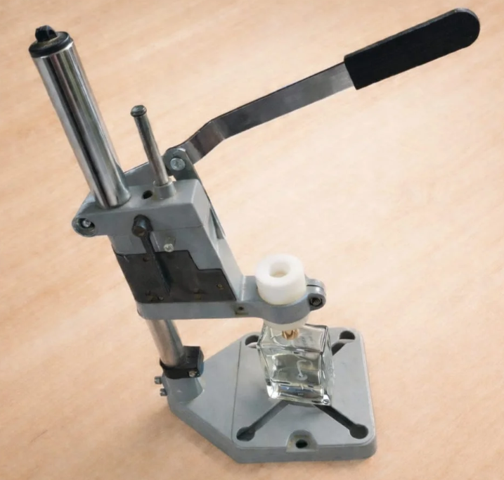 Perfume Bottle Pump Crimping Machine